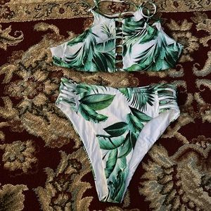 Tropical print bikini